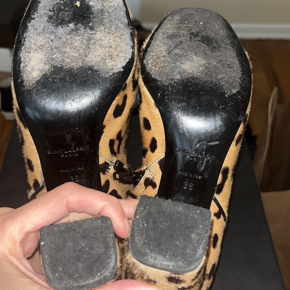 Saint Laurent Pony hair boots - Picture 4 of 5